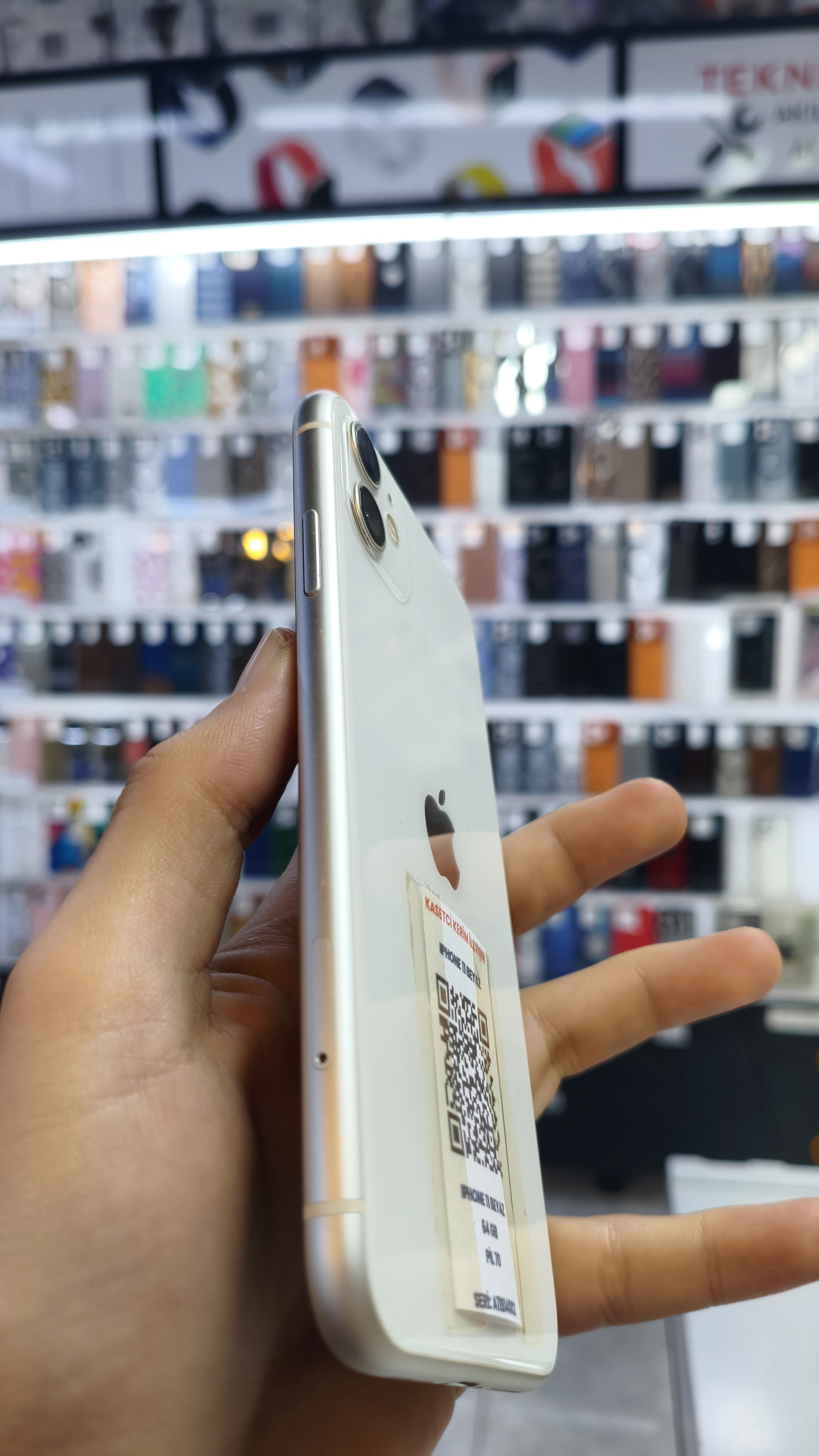 IPHONE 11 BEYAZ