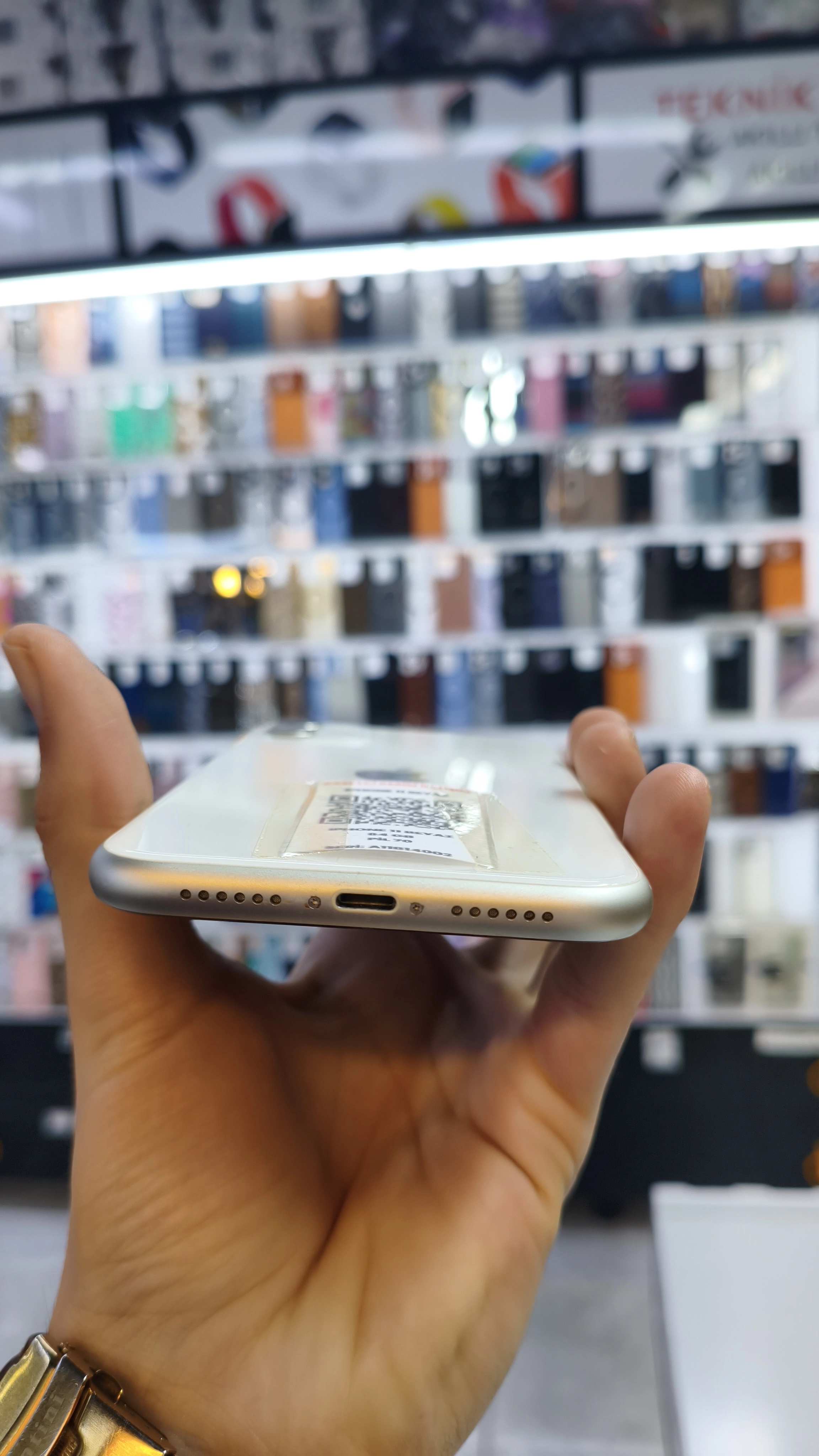 IPHONE 11 BEYAZ