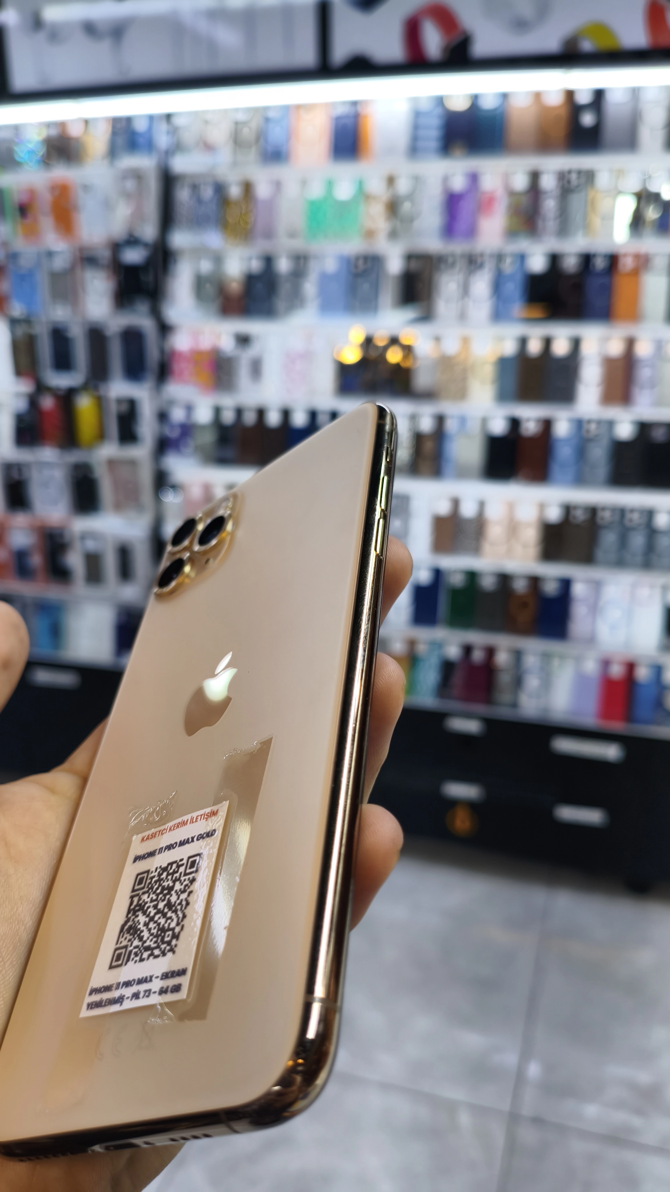 İPHONE 11 PRO MAX GOLD