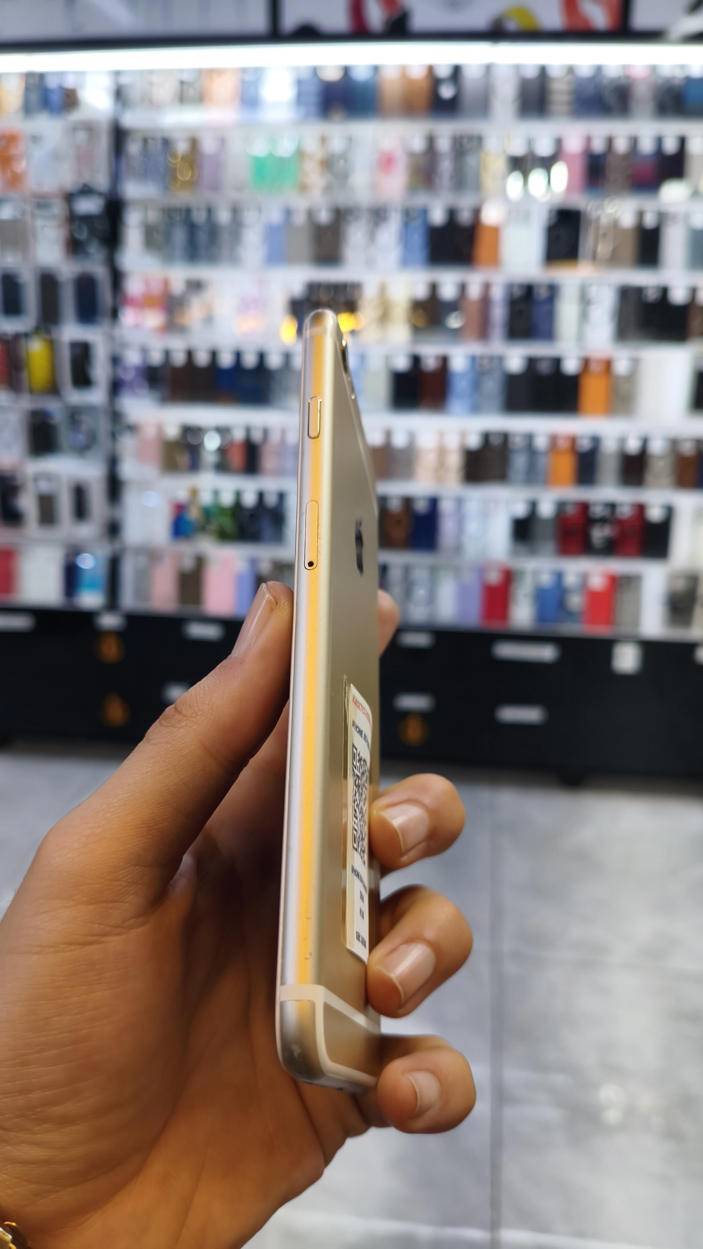 IPHONE 6S PLUS GOLD-
