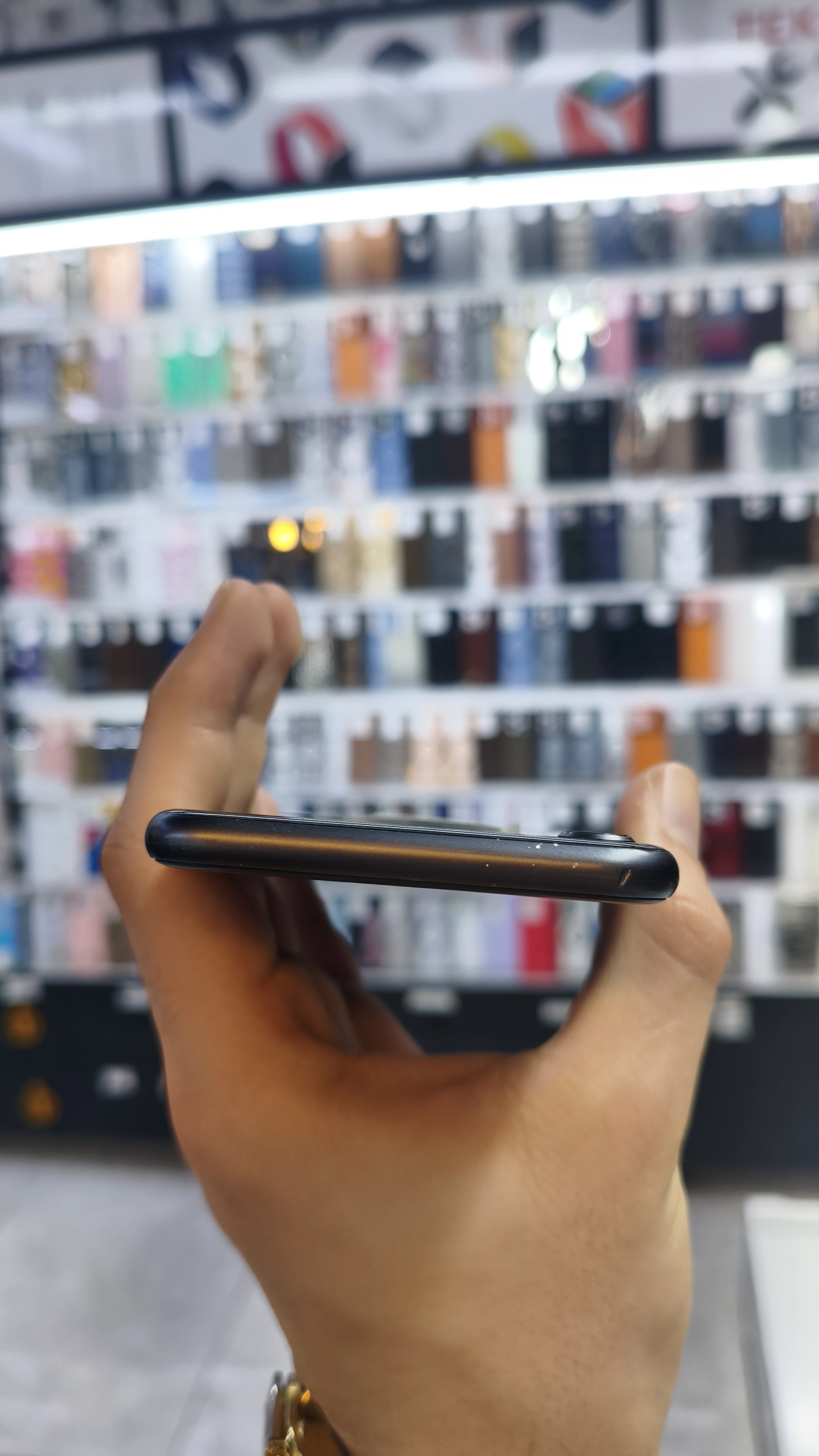 IPHONE 8 - SİYAH