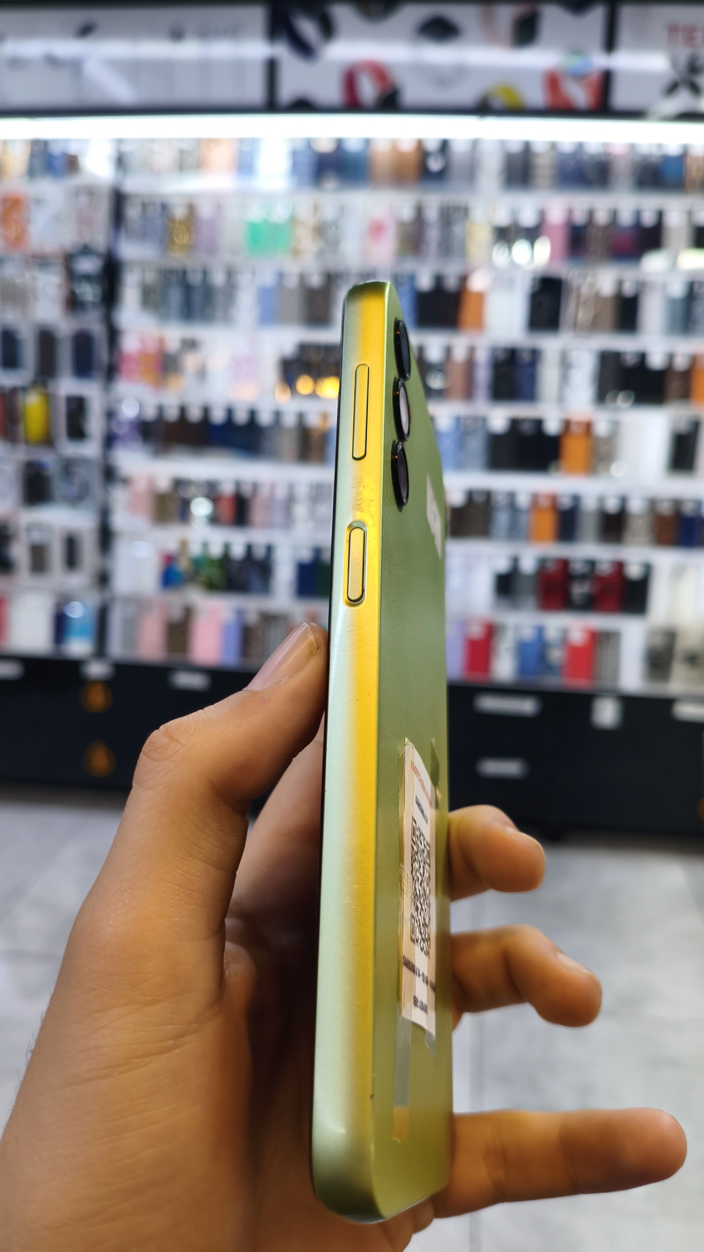 SAMSUNG A 14
